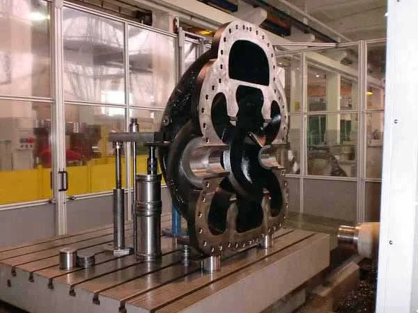 Machining of the pump body