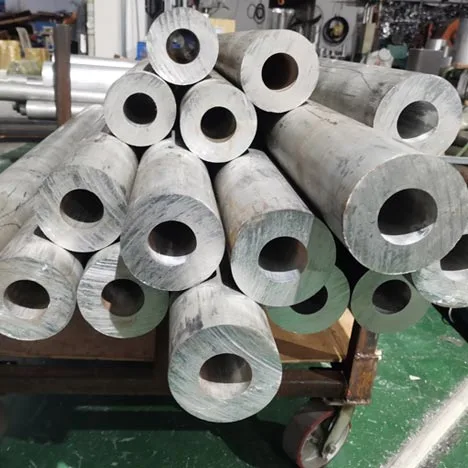 Large caliber seamless aluminum alloy pipe